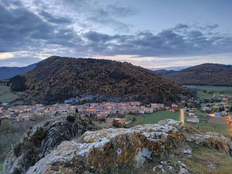 Gite L'Enclos O Rendez-Vous Roquefeuil-Pays De Sault- Avec Jardin Buitenkant foto
